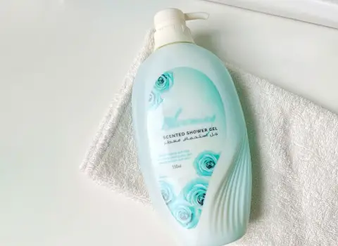 لیست قیمت شامپو بدن پوست چرب به صورت عمده و با صرفه