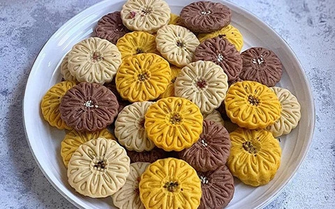 کلمپه خرمایی اصفهان همراه با توضیحات کامل و آشنایی