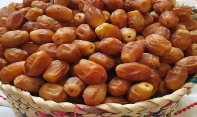 خرمای قصب کرمان همراه با توضیحات کامل و آشنایی