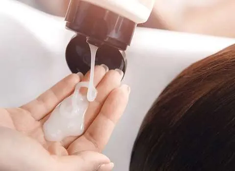 لیست قیمت شامپو نرم کننده مو زنانه به صورت عمده و با صرفه