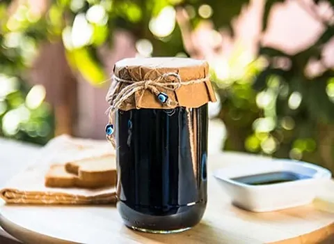 قیمت و خرید شیره توت خانگی با مشخصات کامل