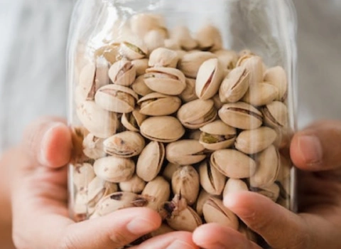 خرید عمده پسته خشک فندقی با بهترین شرایط
