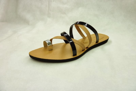 قیمت و خرید صندل تابستانی زنانه بزرگ پا با مشخصات کامل