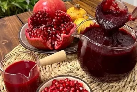 خرید عمده رب انار ملس با بهترین شرایط