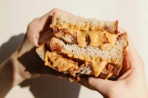 لیست قیمت ژله کره بادام زمینی به صورت عمده و با صرفه