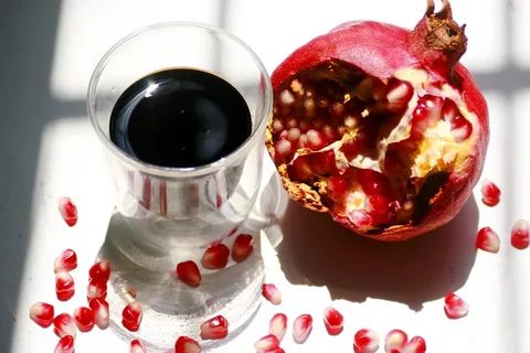 مشخصات رب انار ترش و نحوه خرید عمده