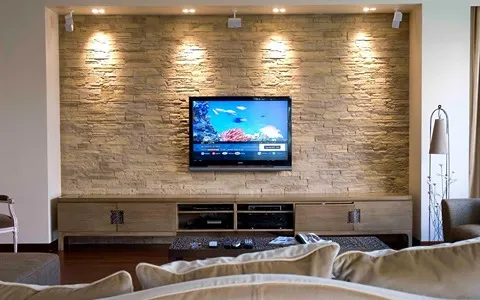 سنگ آنتیک سه بعدی پشت تلویزیون همراه با توضیحات کامل و آشنایی