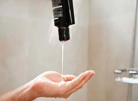 قیمت خرید عمده شامپو بدون سولفات ایرانی ارزان و مناسب