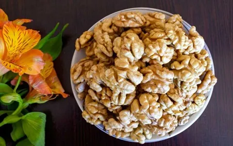 لیست قیمت مغز گردو نمکی به صورت عمده و با صرفه