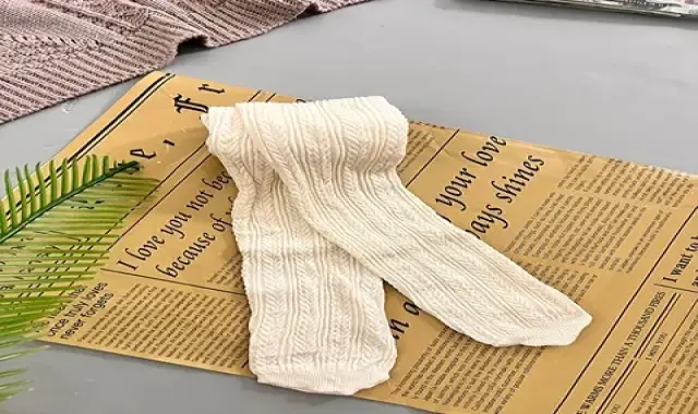 خرید عمده جوراب شلواری گندمی بچه گانه با بهترین شرایط