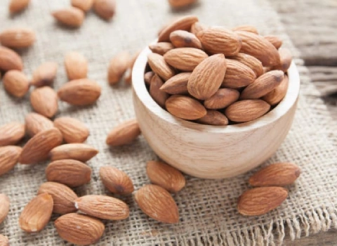 لیست قیمت بادام مامایی درجه یک به صورت عمده و با صرفه