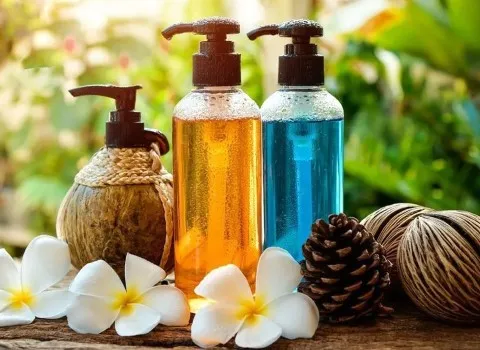 قیمت خرید عمده شامپو گیاهی ایرانی ارزان و مناسب