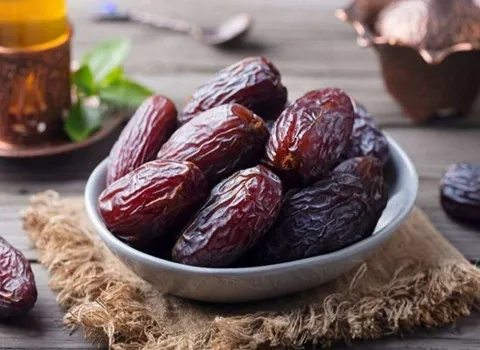 خرید عمده خرما عمده جیرفت با بهترین شرایط