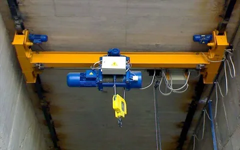 قیمت و خرید جرثقیل سقفی کارگاهی با مشخصات کامل