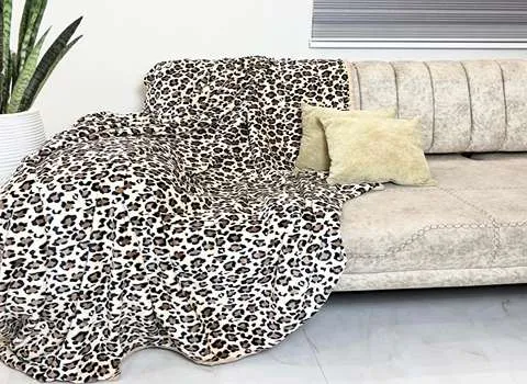 مشخصات پتو پلنگی مسافرتی و نحوه خرید عمده