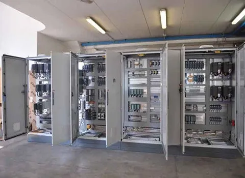 قیمت و خرید تابلو برق سه فاز صنعتی با مشخصات کامل