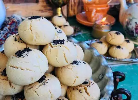 مشخصات شیرینی زنجبیلی بیرجندی و نحوه خرید عمده