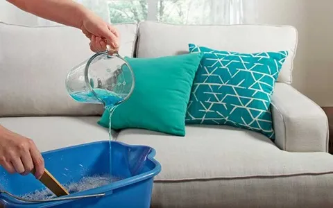 آموزش خرید مواد شوینده مبل پارچه ای صفر تا صد