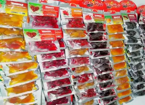 خرید عمده لواشک قرمز هسته دار با بهترین شرایط