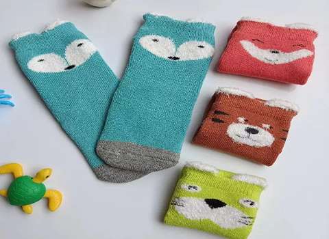 جوراب حوله ای نوزادی همراه با توضیحات کامل و آشنایی