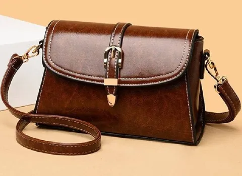 کیف دوشی چرم طبیعی زنانه همراه با توضیحات کامل و آشنایی