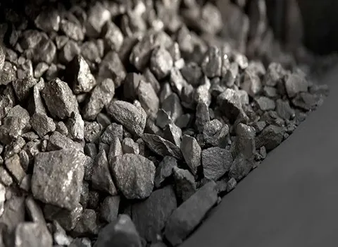 سنگ آهن خام همراه با توضیحات کامل و آشنایی