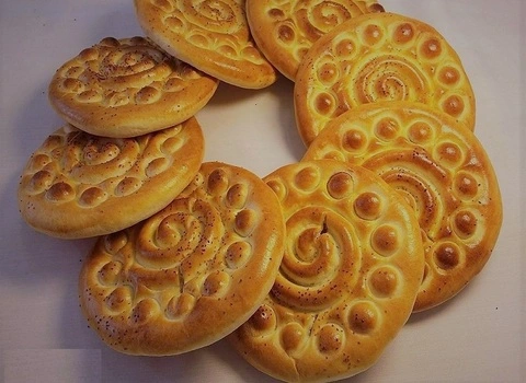 قیمت خرید عمده کلوچه گردویی لاهیجان ارزان و مناسب