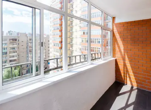 قیمت و خرید پنجره upvc بالکن با مشخصات کامل