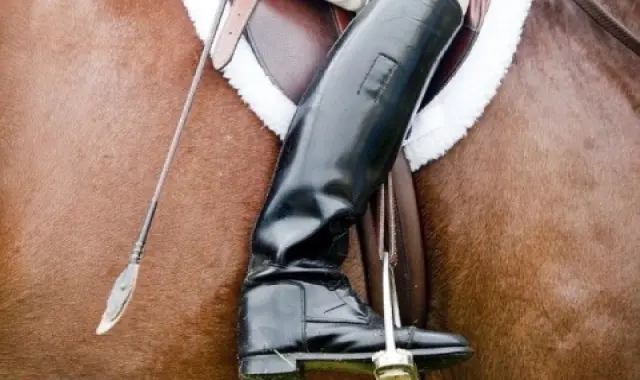 خرید عمده چکمه سوارکاری دخترانه با بهترین شرایط