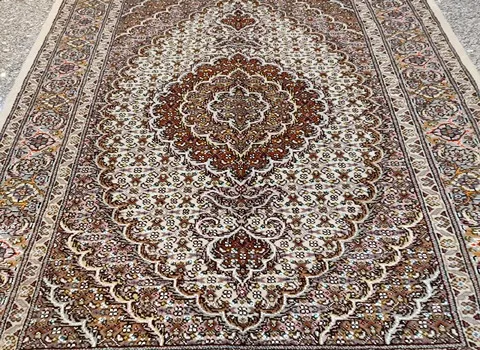 لیست قیمت فرش دستباف طرح ماهی به صورت عمده و با صرفه