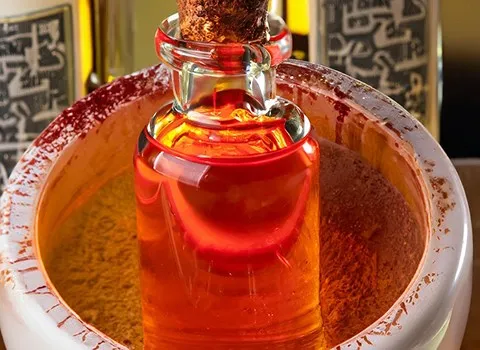 خرید عمده عصاره زعفران زرد طلایی با بهترین شرایط