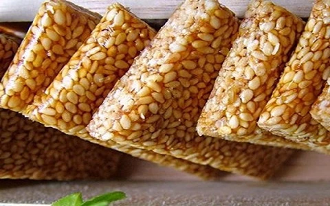 قیمت و خرید کنجد عسلی دارچینی با مشخصات کامل