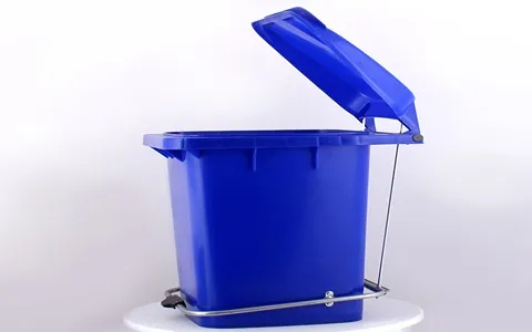 قیمت خرید عمده سطل زباله پلاستیکی پدالی ارزان و مناسب