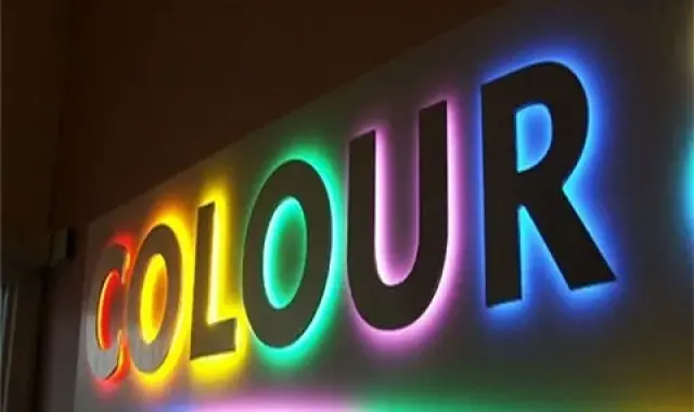 قیمت و خرید لامپ ال ای دی تابلو ثابت با مشخصات کامل