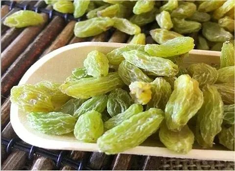 لیست قیمت کشمش سبز قلمی ملایر به صورت عمده و با صرفه