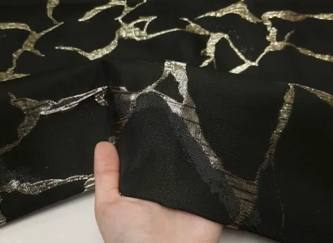 خرید عمده پارچه ژاکارد مشکی طلایی با بهترین شرایط