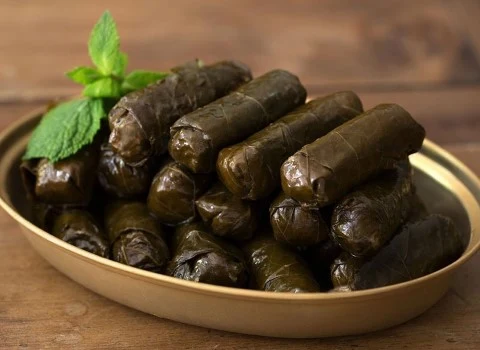 لیست قیمت برگ مو کنسروی به صورت عمده و با صرفه