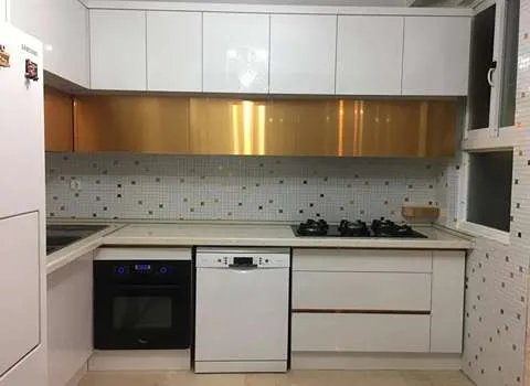 مشخصات هایگلاس سفید طلایی و نحوه خرید عمده