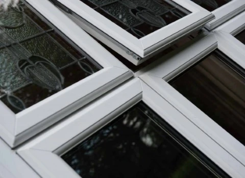 مشخصات پنجره upvc سفید و نحوه خرید عمده