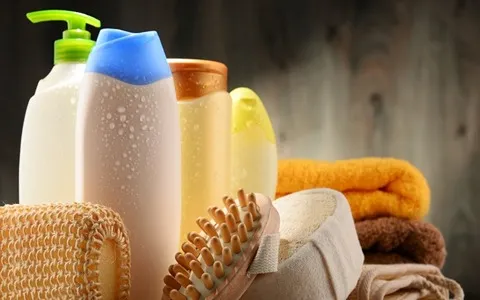 مشخصات شامپو مو بدون سولفات و نحوه خرید عمده