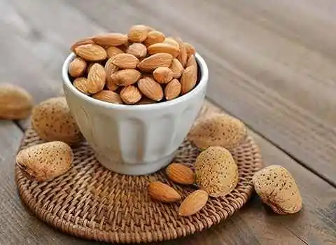 لیست قیمت بادام درختی خارجی به صورت عمده و با صرفه