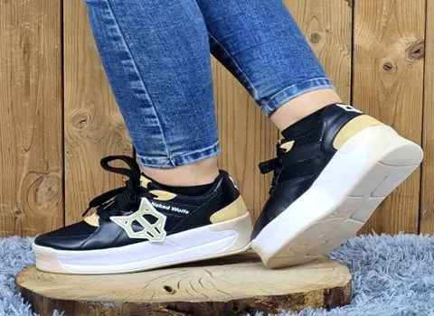 خرید و قیمت روز کفش اسپرت دخترانه