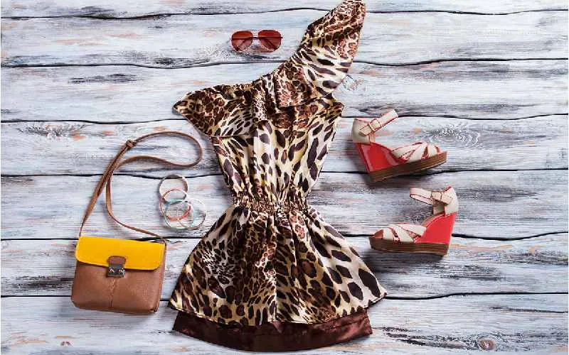 قیمت پوشاک زنانه در درگهان