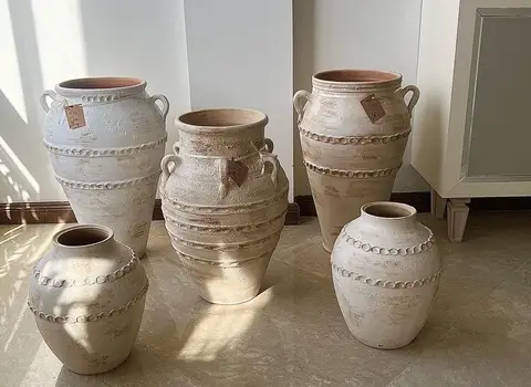 خرید و قیمت انواع گلدان سفالی شیک