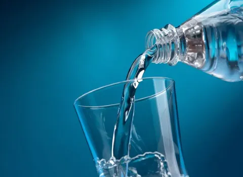 قیمت خرید آب مقطر شیراز + تست کیفیت