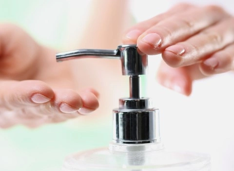 قیمت خرید مایع دستشویی بهداشتی + طرز تهیه