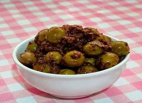 قیمت و خرید زیتون پرورده اصل گیلان + فروش ارزان