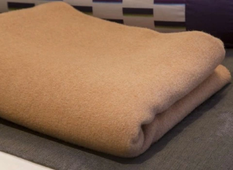 قیمت خرید پتو نمدی سربازی + راهنمای استفاده