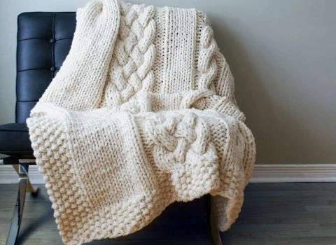 خرید و قیمت انواع پتو بافتنی با قلاب