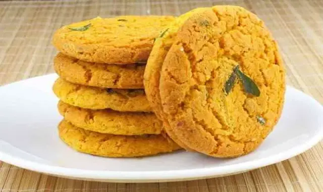 قیمت خرید کلوچه خرمایی زعفرانی + تست کیفیت